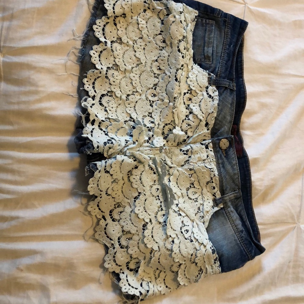 No Boundaries Shorts